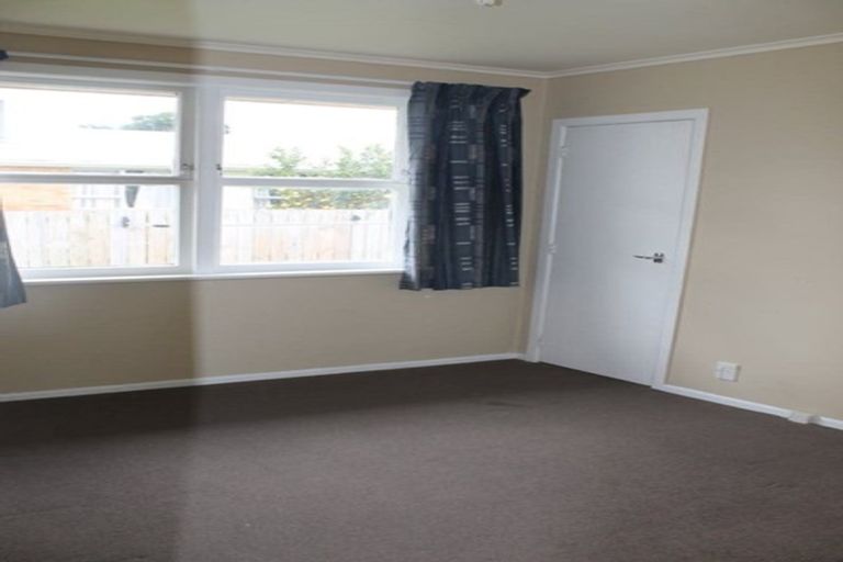 Photo of property in 20 Queen Road, Bellevue, Tauranga, 3110