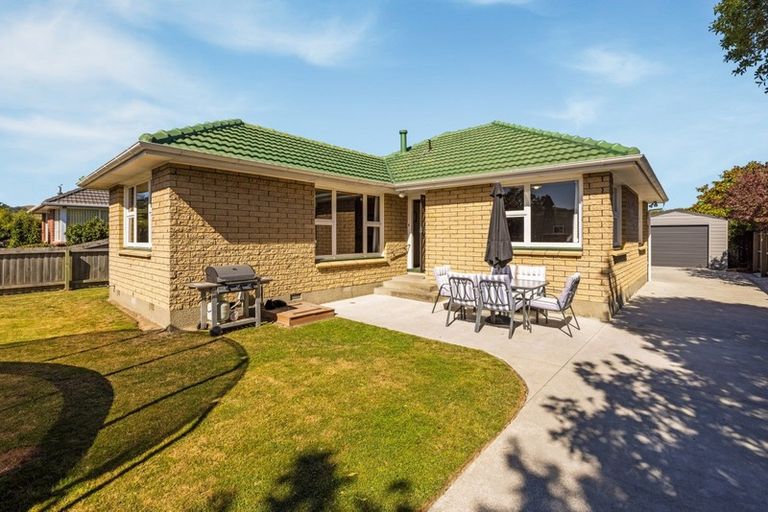 Photo of property in 16 Rollesby Street, Hoon Hay, Christchurch, 8025