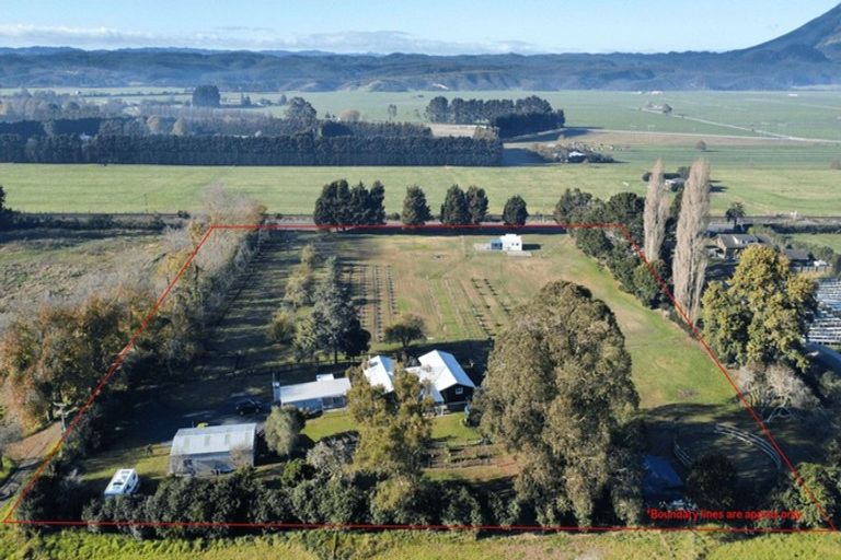 Photo of property in 322 Kawerau Road, Putauaki, Whakatane, 3192