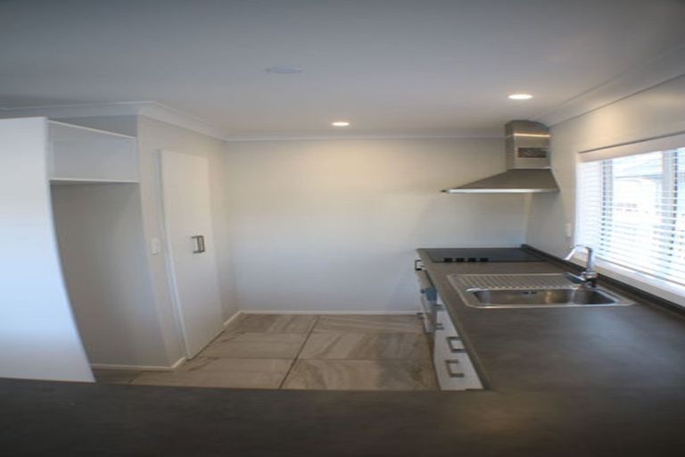 Photo of property in 20a Plunket Avenue, Papatoetoe, Auckland, 2104