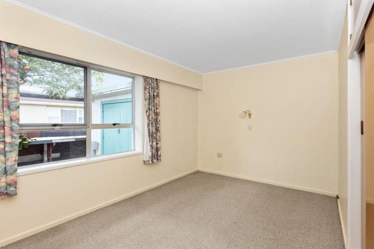 Photo of property in 27 Elbourne Street, Taradale, Napier, 4112