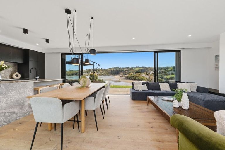 Photo of property in 1371 Taieri Mouth Road, Taieri Mouth, 9091