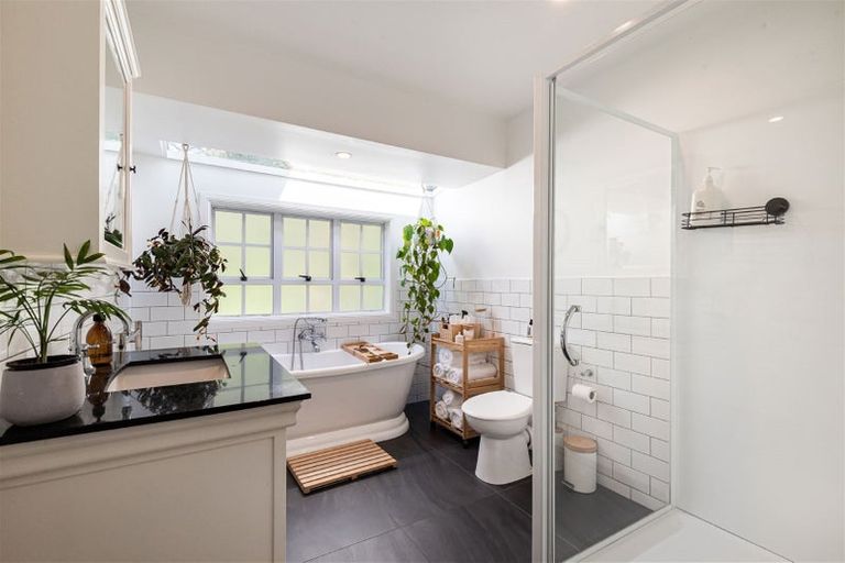 Photo of property in 7 Crown Lane, Remuera, Auckland, 1050