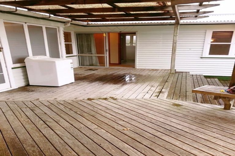 Photo of property in 9 Preston Avenue, Mount Albert, Auckland, 1025