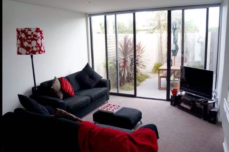 Photo of property in 1/20 North Avon Road, Richmond, Christchurch, 8013