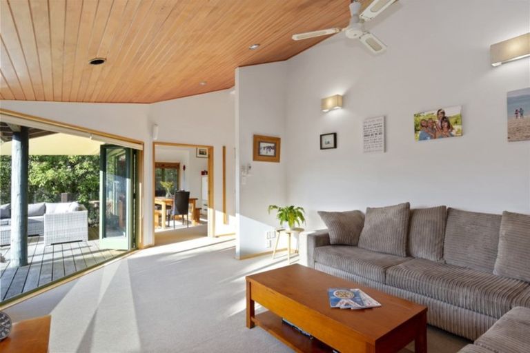 Photo of property in 115b Welcome Bay Road, Welcome Bay, Tauranga, 3112