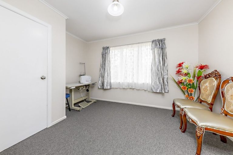 Photo of property in 122 Weymouth Road, Manurewa, Auckland, 2102