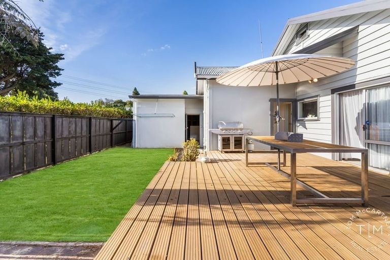 Photo of property in 35 Takanini School Road, Takanini, 2112