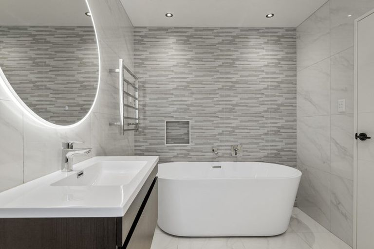 Photo of property in 126b Coronation Road, Hillcrest, Auckland, 0627