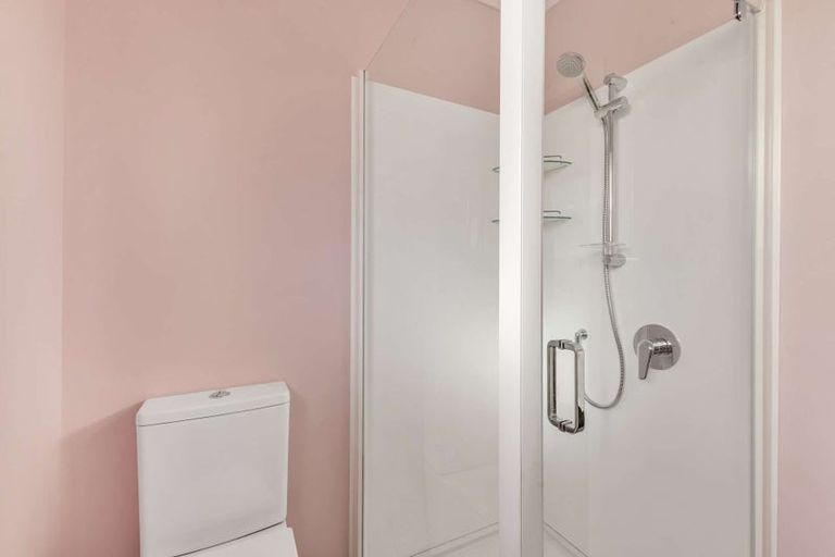 Photo of property in 12 South Road, Moturoa, New Plymouth, 4310