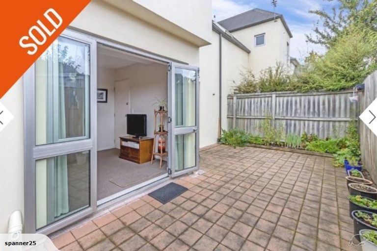 Photo of property in 3/53 Ely Street, Christchurch Central, Christchurch, 8013