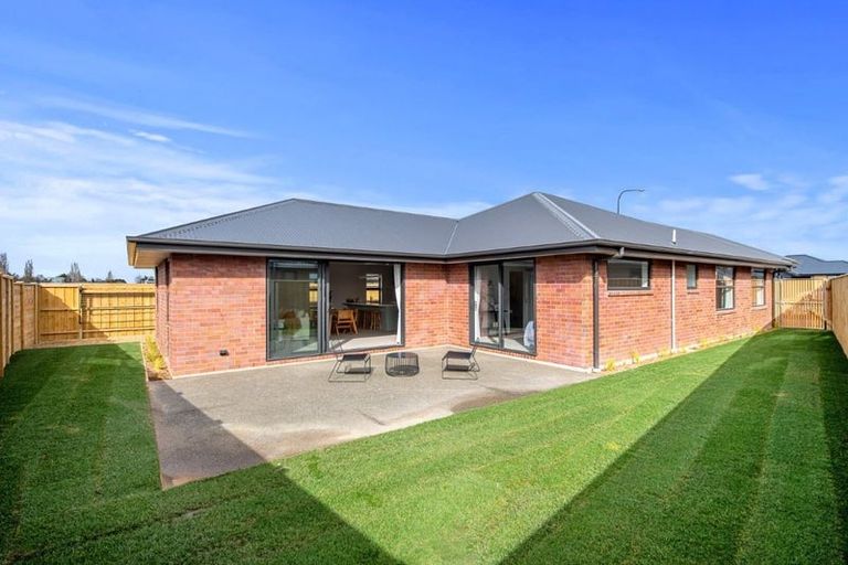 Photo of property in 18 Chambers Avenue, Woodend, 7610