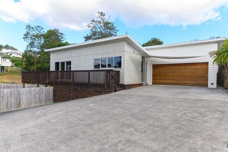 Photo of property in 140a Solar Road, Glen Eden, Auckland, 0602