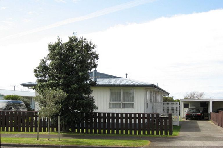 Photo of property in 44a-b Smeaton Road, Bell Block, New Plymouth, 4312