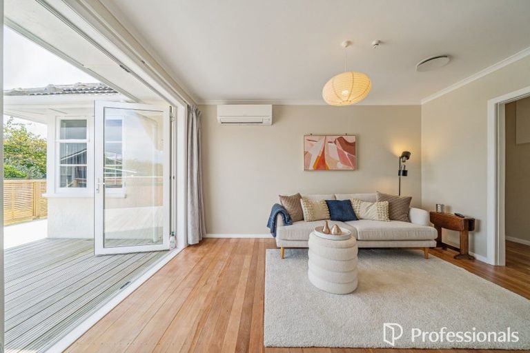 Photo of property in 26 Godley Street, Waterloo, Lower Hutt, 5011