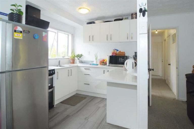 Photo of property in 38 Alidade Place, Massey, Auckland, 0614