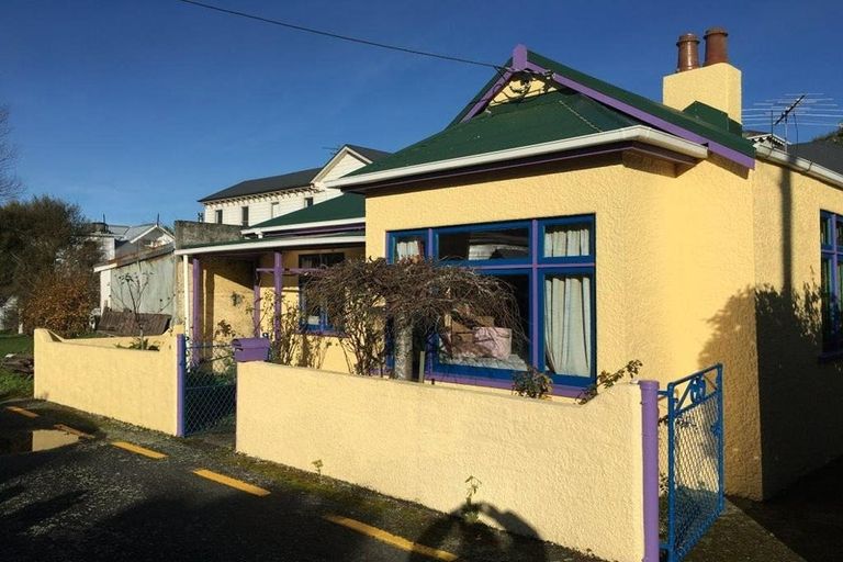 Photo of property in 4 Quentin Avenue, North Dunedin, Dunedin, 9016