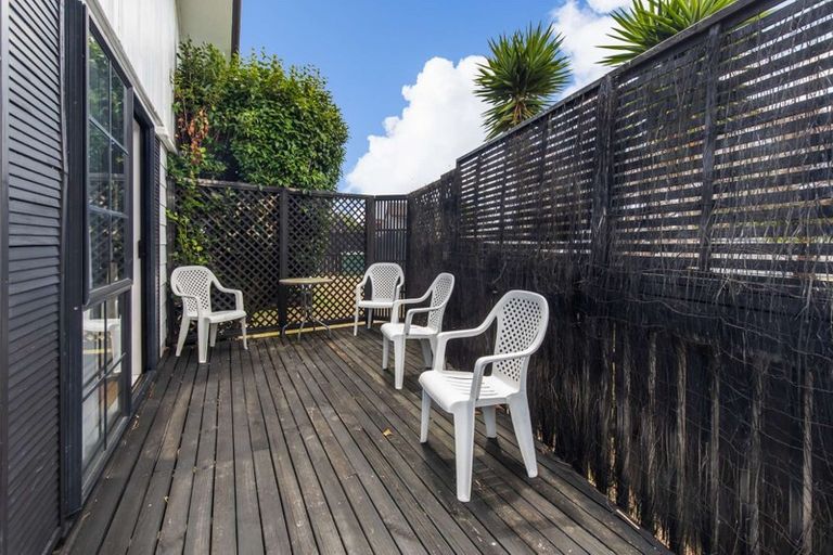 Photo of property in 7 Anglers Way, Wattle Downs, Auckland, 2102