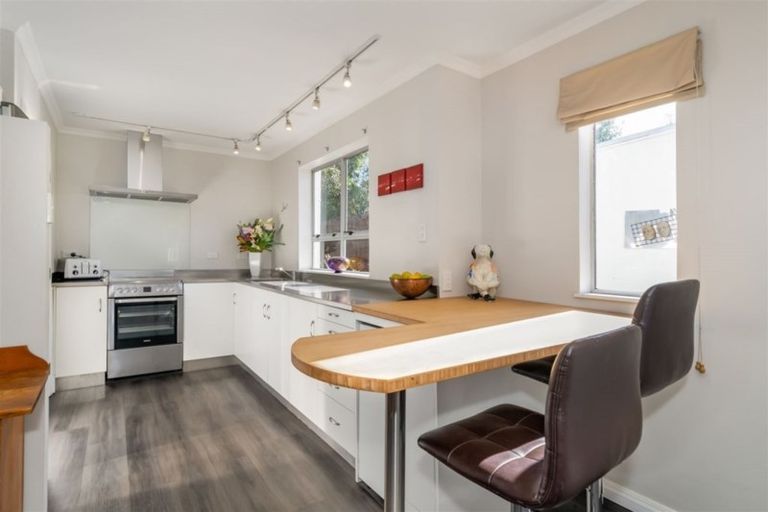 Photo of property in 4 Kellow Street, Wallaceville, Upper Hutt, 5018