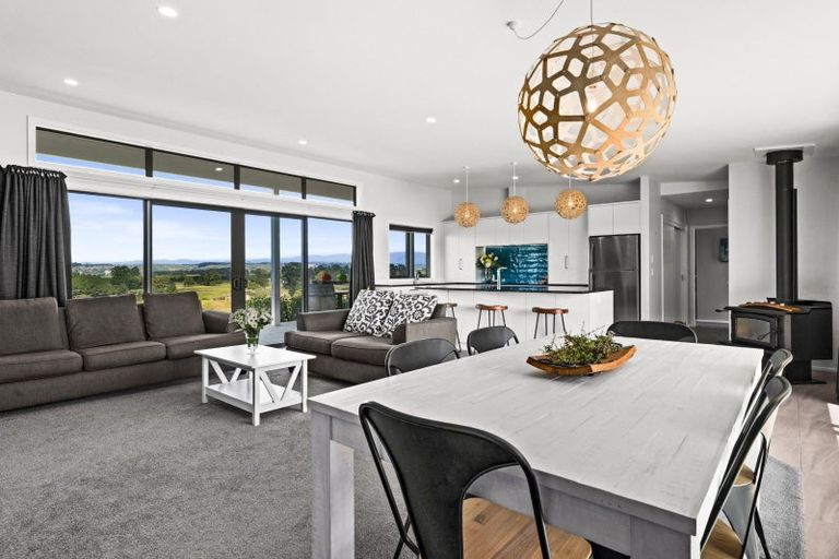 Photo of property in 201 Crownthorpe Road, Crownthorpe, Hastings, 4179