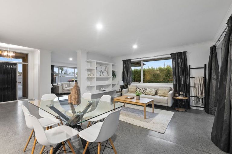 Photo of property in 24 James Drive, Woodend, 7610