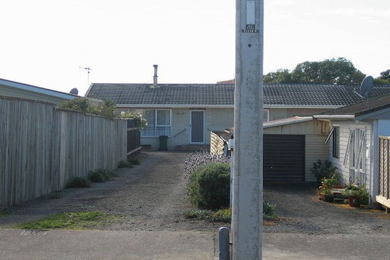 Photo of property in 68 Toi Street, Otaki Beach, Otaki, 5512