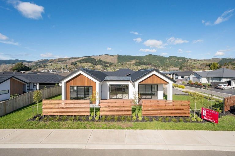 Photo of property in 1 Greenway Crescent, Hope, Richmond, 7020