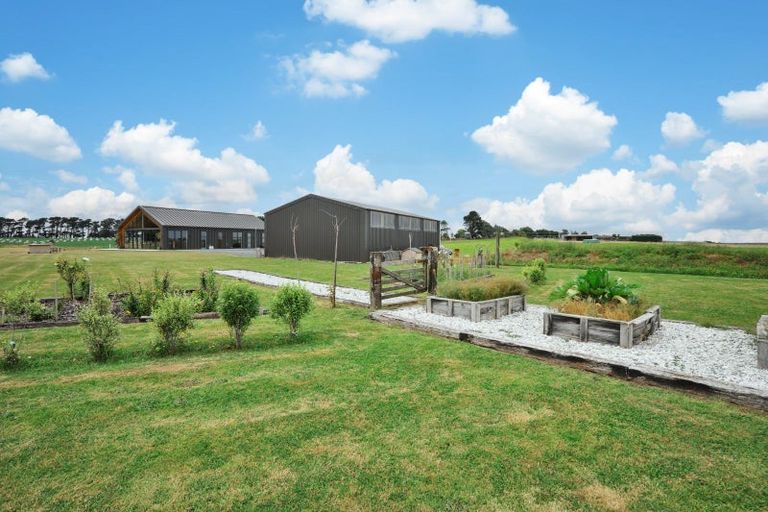 Photo of property in 99 Blondell Road, Waimatua, Invercargill, 9877