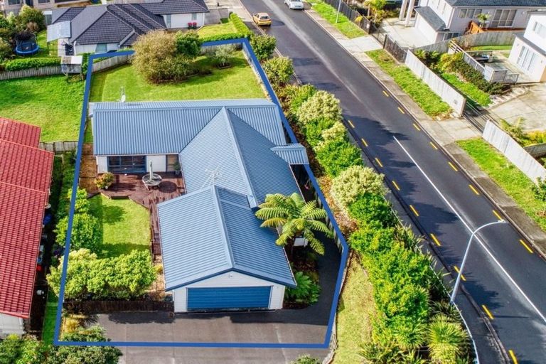 Photo of property in 44 Simpson Road, Ranui, Auckland, 0612