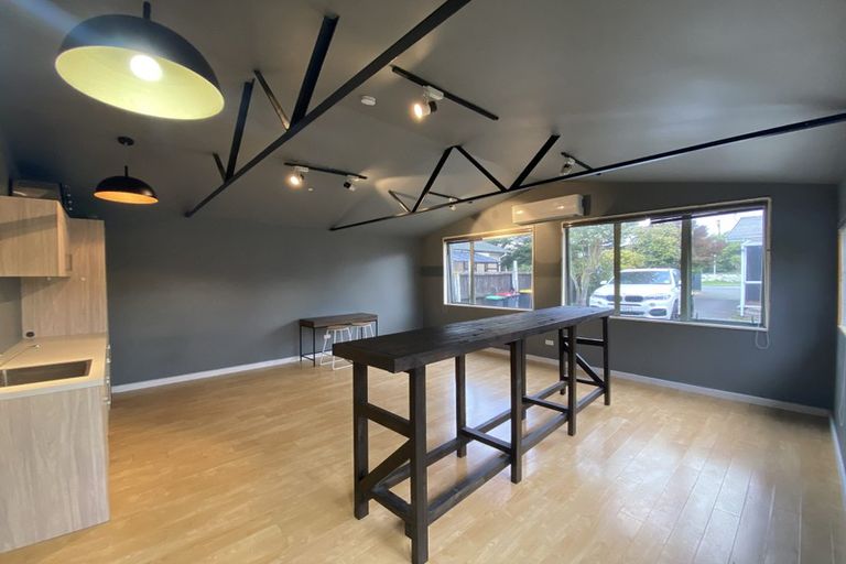 Photo of property in 37 Sparks Road, Hoon Hay, Christchurch, 8025