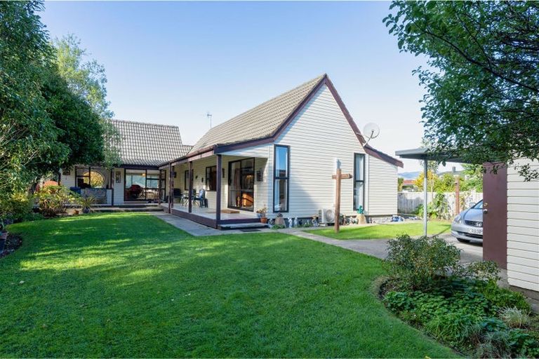 Photo of property in 8 Byrd Street, Levin, 5510