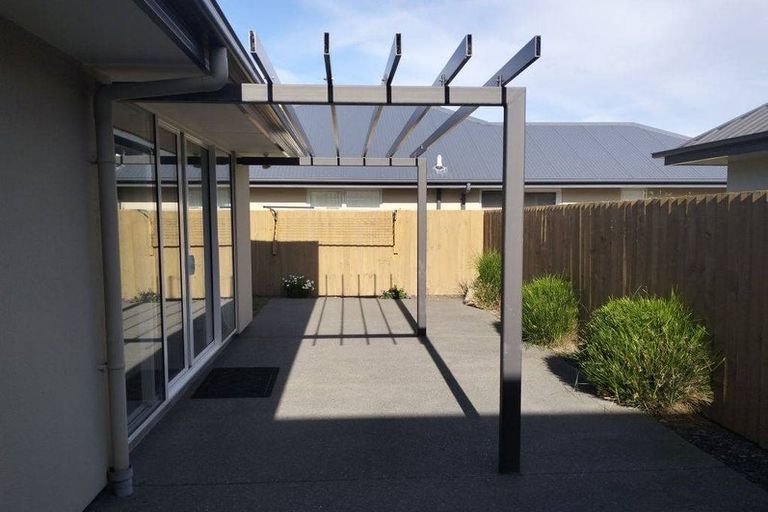 Photo of property in 8 Gartrell Road, Wigram, Christchurch, 8042