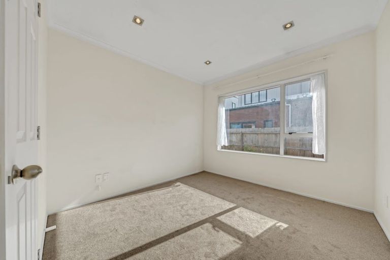 Photo of property in 29 Tilberg Street, Favona, Auckland, 2024