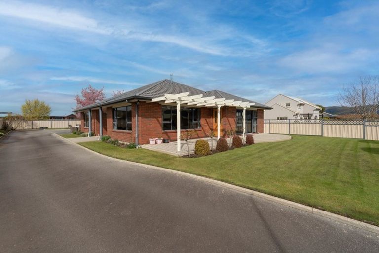 Photo of property in 7 Lawson Burrows Crescent, Te Anau, 9600