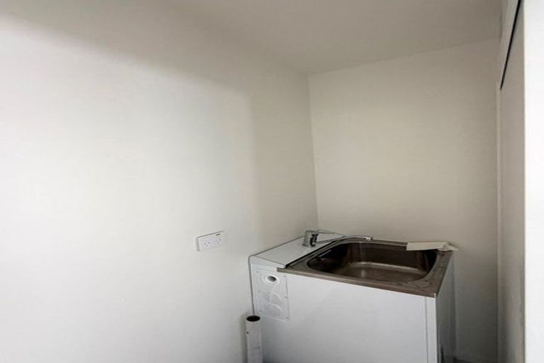 Photo of property in 124 Portage Road, New Lynn, Auckland, 0600