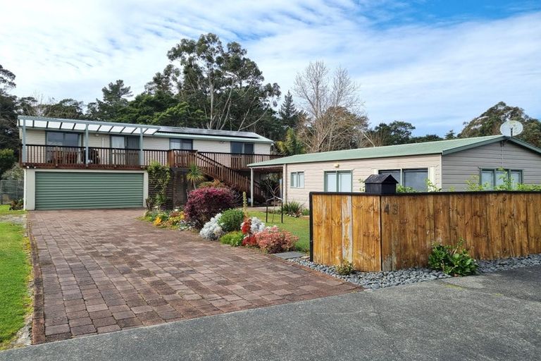 Photo of property in 43 Tamure Place, Ruakaka, 0116