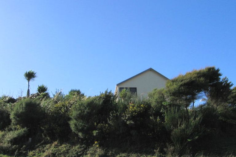 Photo of property in 34-42 The Track, Plimmerton, Porirua, 5026