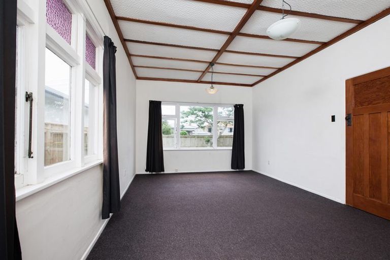 Photo of property in 17 Massey Street, Westown, New Plymouth, 4310