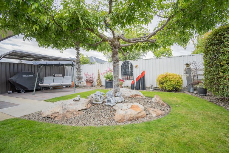 Photo of property in 29 Larch Crescent, Alexandra, 9320