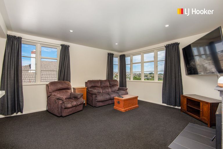 Photo of property in 98 Riselaw Road, Calton Hill, Dunedin, 9012