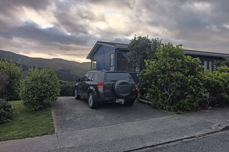 Photo of property in 67 Frobisher Street, Island Bay, Wellington, 6023