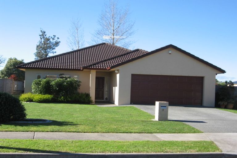 Photo of property in 6 Glencalder Place, Wattle Downs, Auckland, 2103