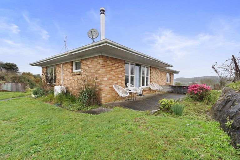 Photo of property in 1 Huia Street, Piopio, 3912