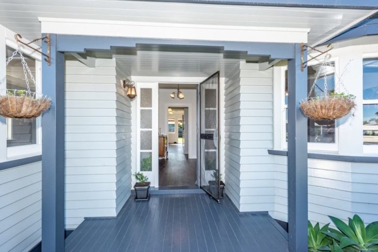 Photo of property in 471 Gladstone Road, Te Hapara, Gisborne, 4010