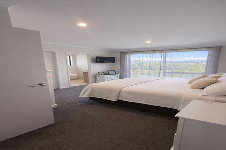 Photo of property in 2b Kauri Lane, Omokoroa, 3114