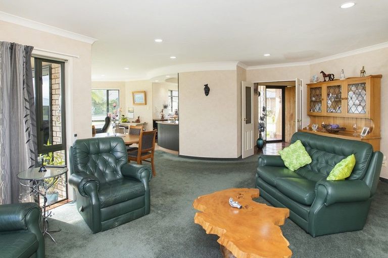 Photo of property in 84 Potae Avenue, Lytton West, Gisborne, 4010