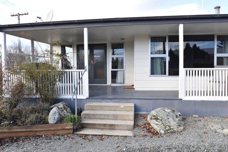 Photo of property in 35 Tasman Road, Twizel, 7901