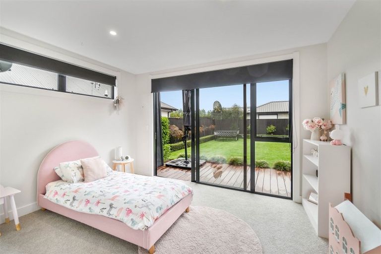 Photo of property in 2 Wallace Crescent, Prebbleton, 7604