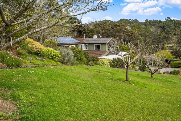 Photo of property in 1082 Sandspit Road, Sandspit, Warkworth, 0982