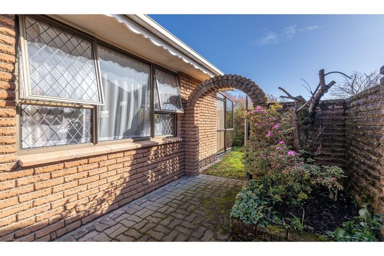 Photo of property in 23b Canning Street, Gore, 9710